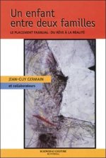Enfant entre deux familles