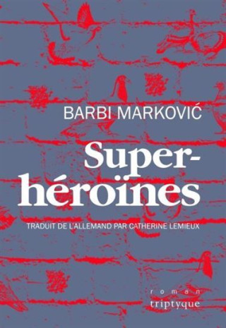 SUPERHEROINES