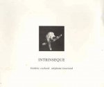 INTRINSEQUE