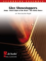 GLEE SHOWSTOPPERS ACCORDEON -PARTITION+PARTIES SEPAREES