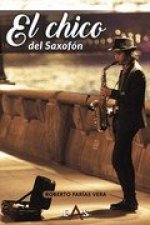 El chico del saxofón