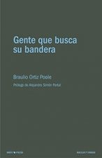 Gente que busca su bandera