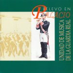 Relevo en palacio: Unidad de música de la Guardia Real
