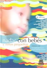 Nadar con bebés y niños pequeños (Color)