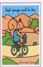 Oriol passeja amb la bici
