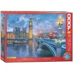 Christmas Eve in London by Dominic Davison