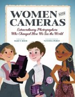 Extraordinary Women with Cameras