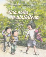 notte in biblioteca