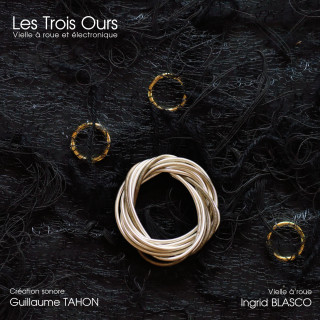 TROIS OURS