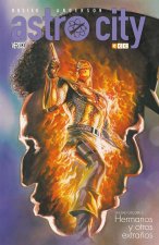 Astro City. La Edad Oscura 01: Hermanos y otros extra?os