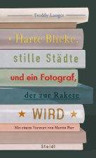 Harter Blick, stille Stadt und ein Fotograf der zur Rakete wird