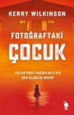 Fotograftaki Cocuk