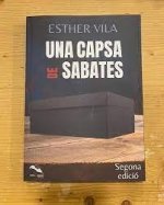 UNA CAPSA DE SABATES