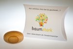Handschmeichler Zeder 45mm mit Baumhoroskop