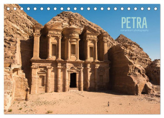 Petra (Tischkalender 2024 DIN A5 quer), CALVENDO Monatskalender