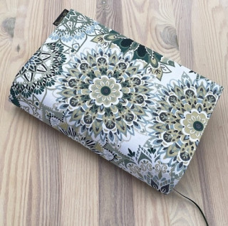 Obal na knihu Mandala zelenďż˝