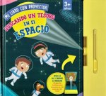 MI LIBRO CON PROYECTOR BUSCANDO UN TESORO EN EL ESPACIO