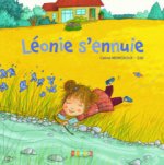 LÉONIE S'ENNUIE