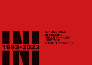 Rimini 1993-2023. Il funerale di Fellini nelle immagini inedite di Marco Pesaresi