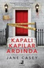 Kapali Kapilar Ardinda