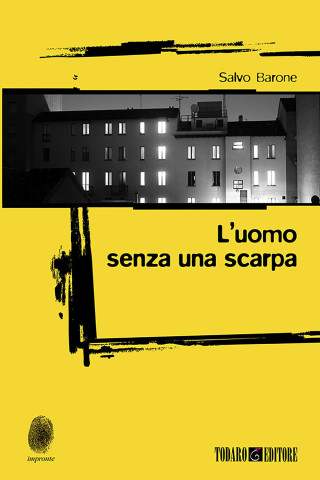 uomo senza una scarpa