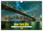 New York City - der besondere Blick auf Big Apple (Wandkalender 2025 DIN A4 quer), CALVENDO Monatskalender