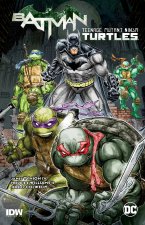 BATMAN TEENAGE MUTANT NINJA TURTLES V01
