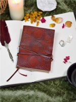 Grimoire en Cuir Triple Lune