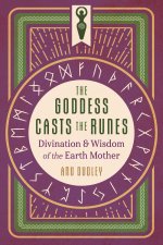 GODDESS CASTS THE RUNES