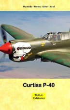 Curtiss P-40