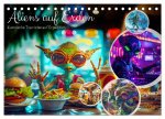 Aliens auf Erden - Kosmische Touristen auf Expedition (Tischkalender 2026 DIN A5 quer), CALVENDO Monatskalender
