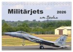 Militärjets am Boden (Tischkalender 2026 DIN A5 quer), CALVENDO Monatskalender