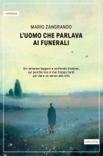 uomo che parlava ai funerali