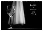 Das Licht in Schwarz und Weiß (Wandkalender 2026 DIN A2 quer), CALVENDO Monatskalender