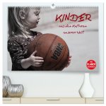 Kinder aus den Kulturen unserer Welt (hochwertiger Premium Wandkalender 2026 DIN A2 quer), Kunstdruck in Hochglanz