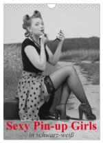 Sexy Pin-up Girls in schwarz-weiß (Wandkalender 2026 DIN A4 hoch), CALVENDO Monatskalender