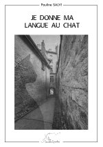 JE DONNE MA LANGUE AU CHAT