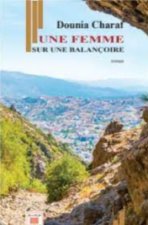 Une femme sur une balancoire