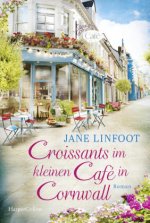 Croissants im kleinen Café in Cornwall
