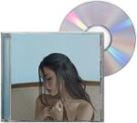 Madison Beer:  Locket