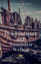 Drachenboote auf Tosenden Wellen