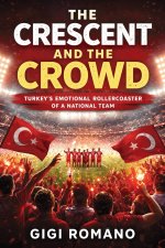 The Crescent and the Crowd