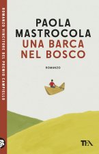 barca nel bosco