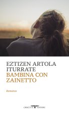 Bambina con zainetto